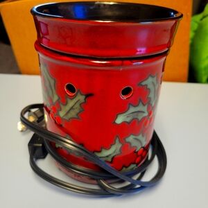 Christmas Wax Warmer with Holly Berries and Leaves